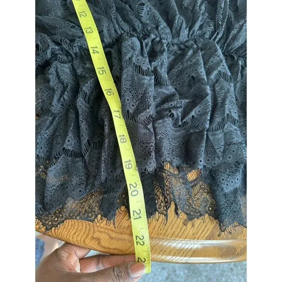 Old Navy Top Women’s Dark Lace Overlay Kimono Sleeve Elastic Waist Small Batwing - Picture 6 of 7